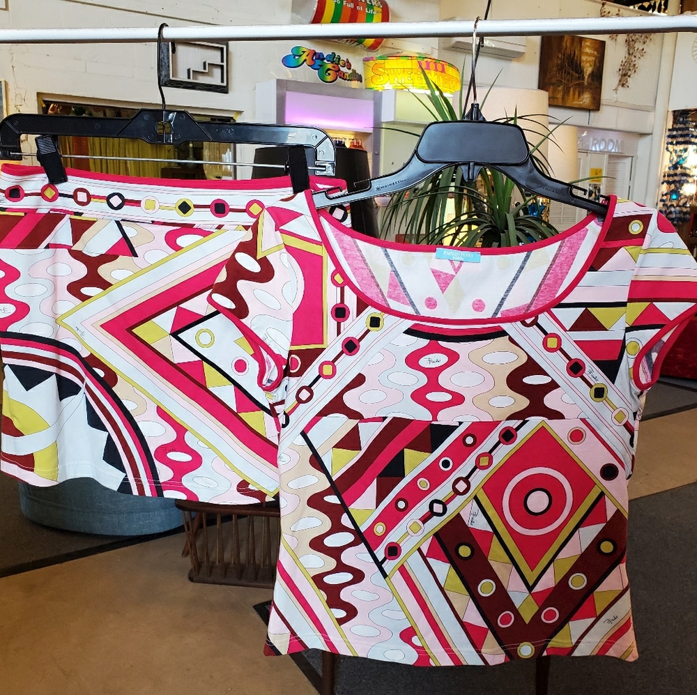 Emilio Pucci 2pc Abstract Set